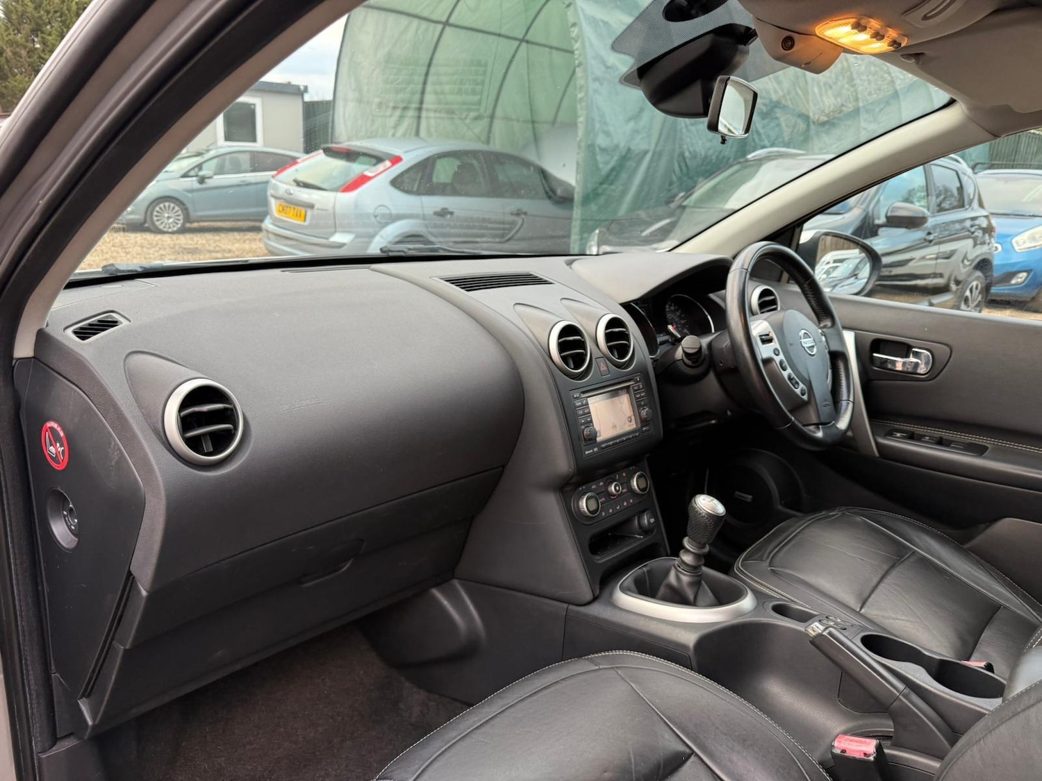 Used Nissan Qashqai 2010 for sale - 77144560: Photo 15