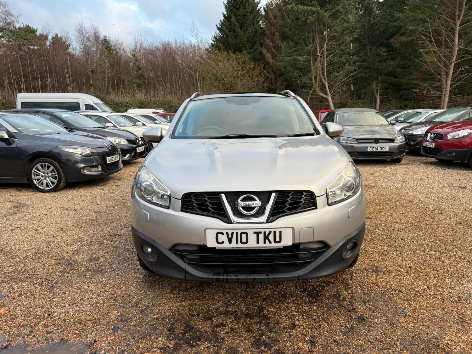 Used Nissan Qashqai 2010 for sale - 77144560: Photo 2