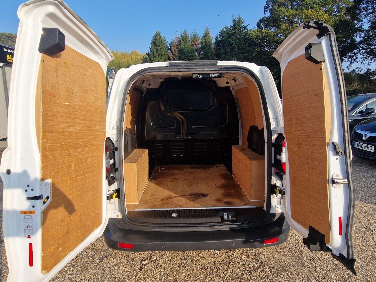 Used Ford Transit Courier 2022 for sale - 77091004: Photo 24