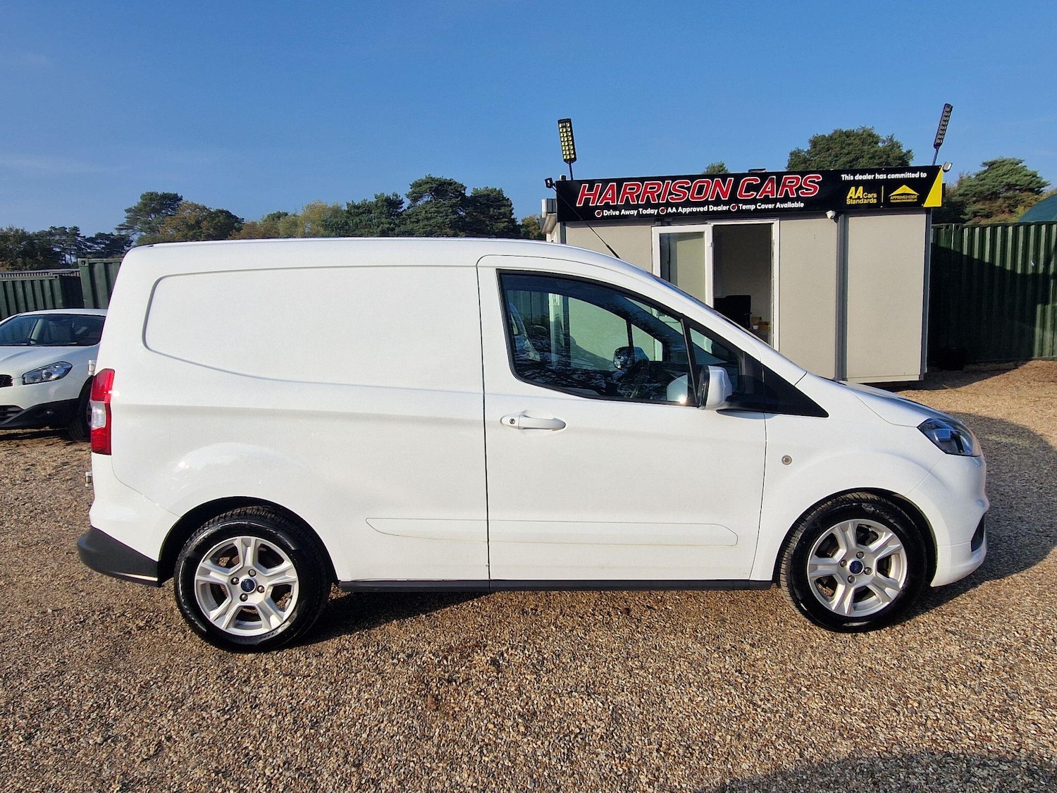 Used Ford Transit Courier 2022 for sale - 77091004: Photo 3