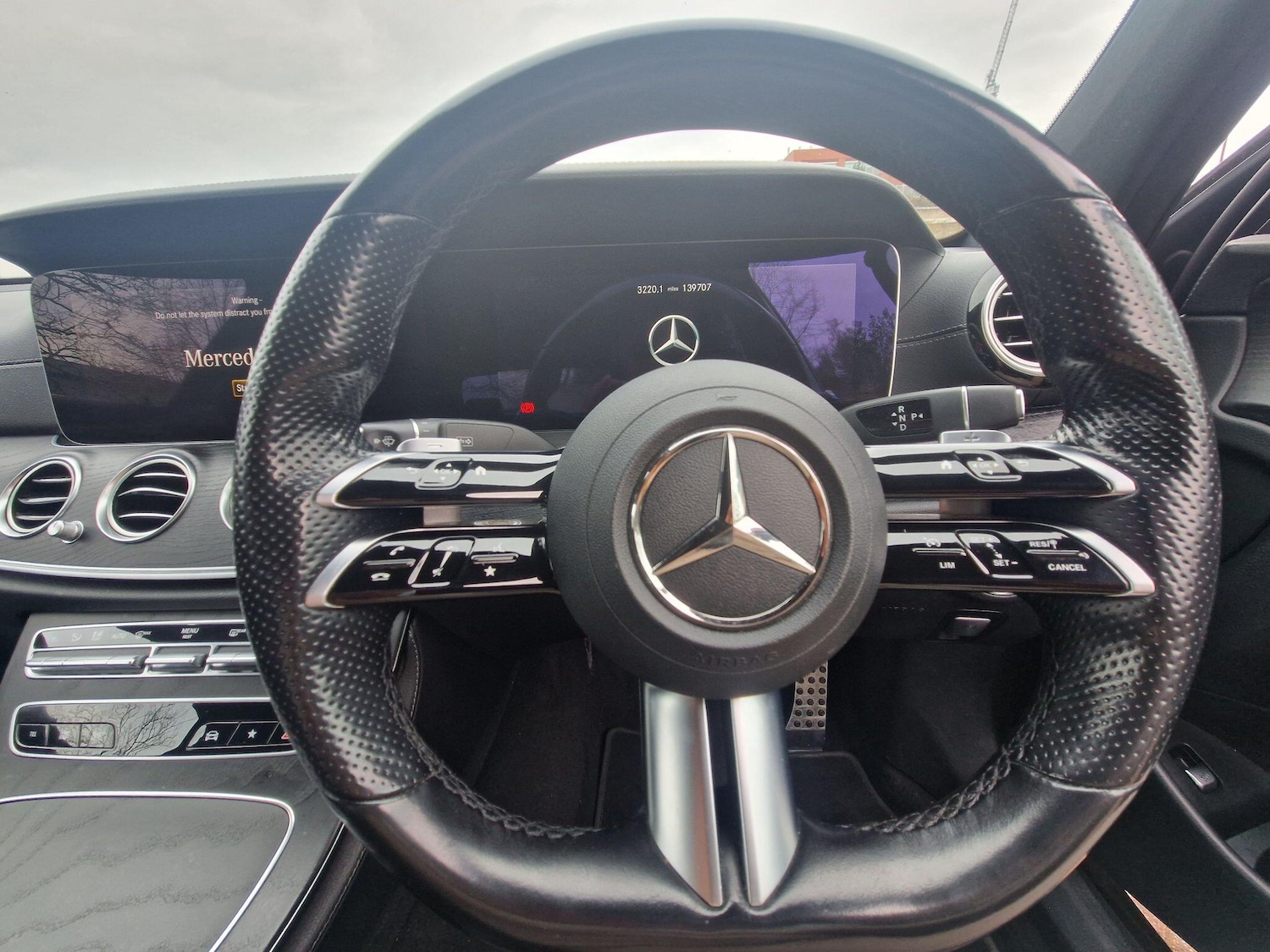 Used Mercedes-Benz E Class for sale - 77242324: Photo 21