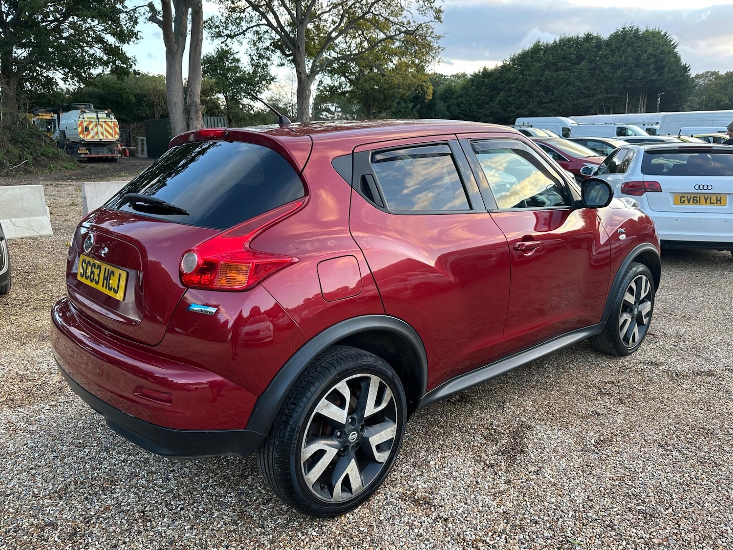 Used Nissan Juke 2014 for sale - 77090917: Photo 9