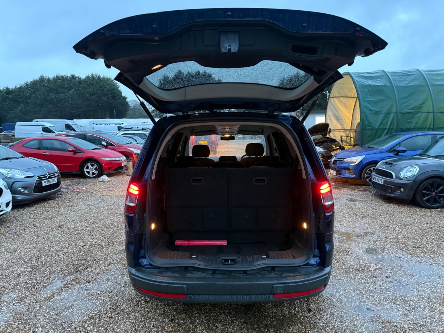 Used Ford Galaxy 2010 for sale - 77496807: Photo 22