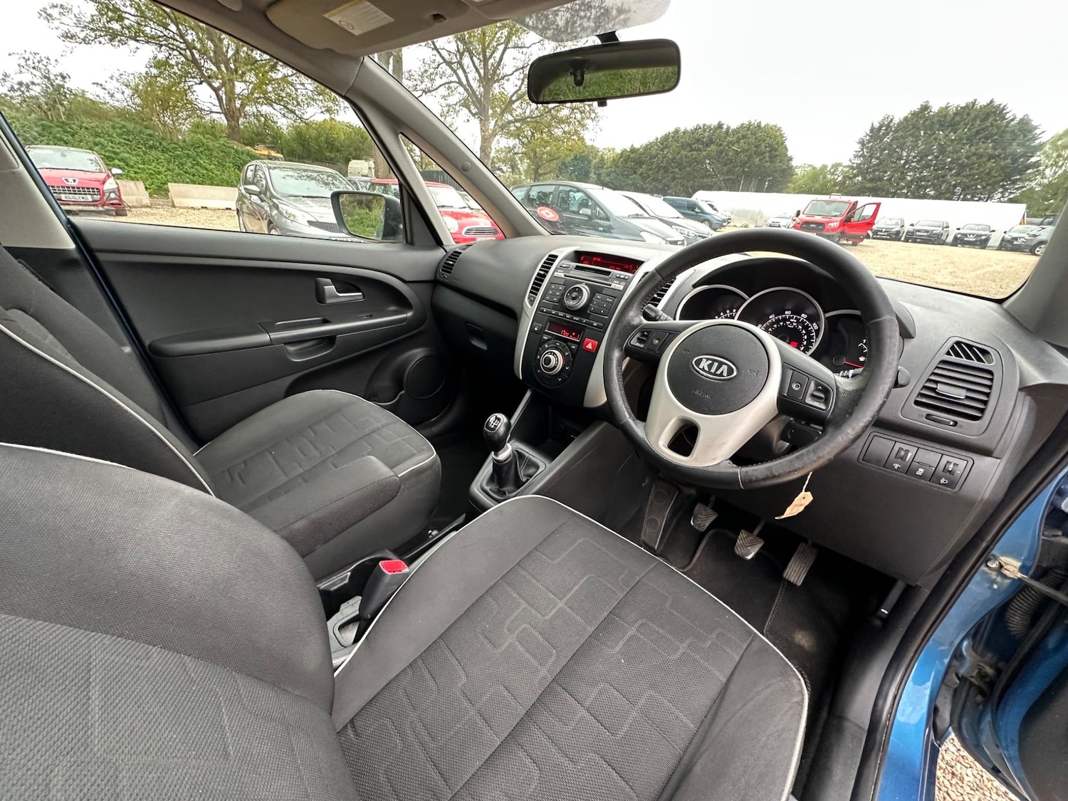 Used Kia Venga 2011 for sale - 77091810: Photo 11