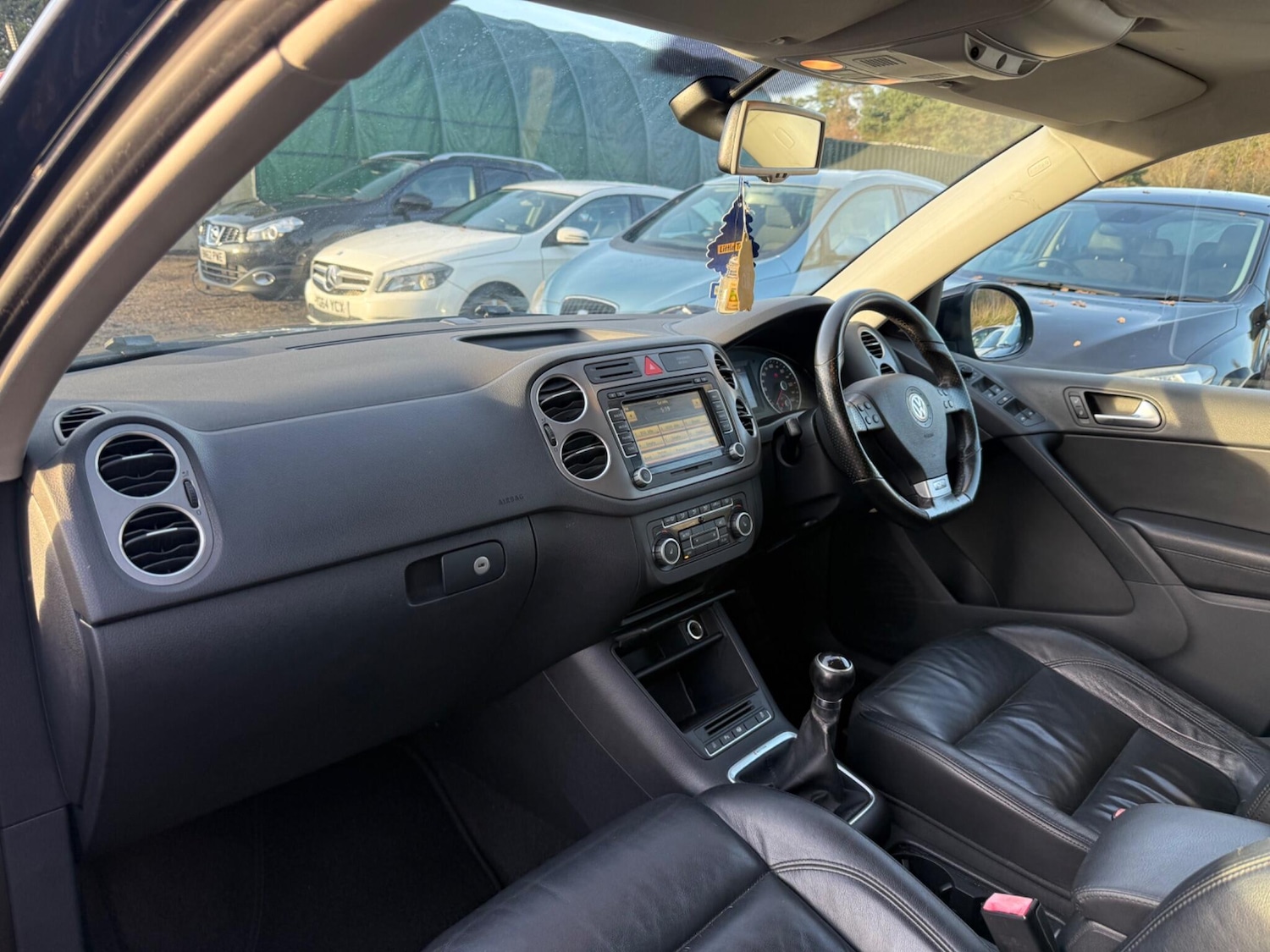 Used Volkswagen Tiguan 2010 for sale - 77091248: Photo 14