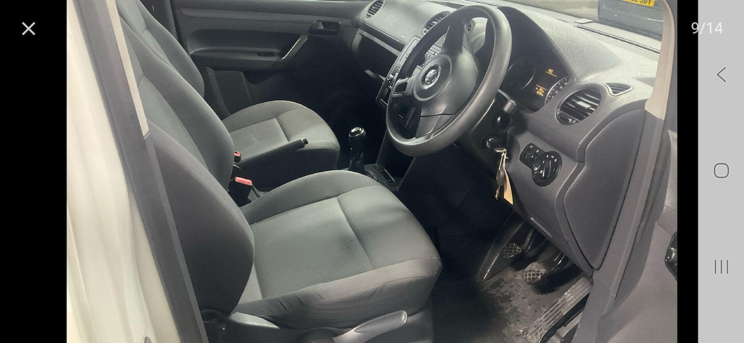 Used Volkswagen Caddy Maxi 2015 for sale - 77175759: Photo 9