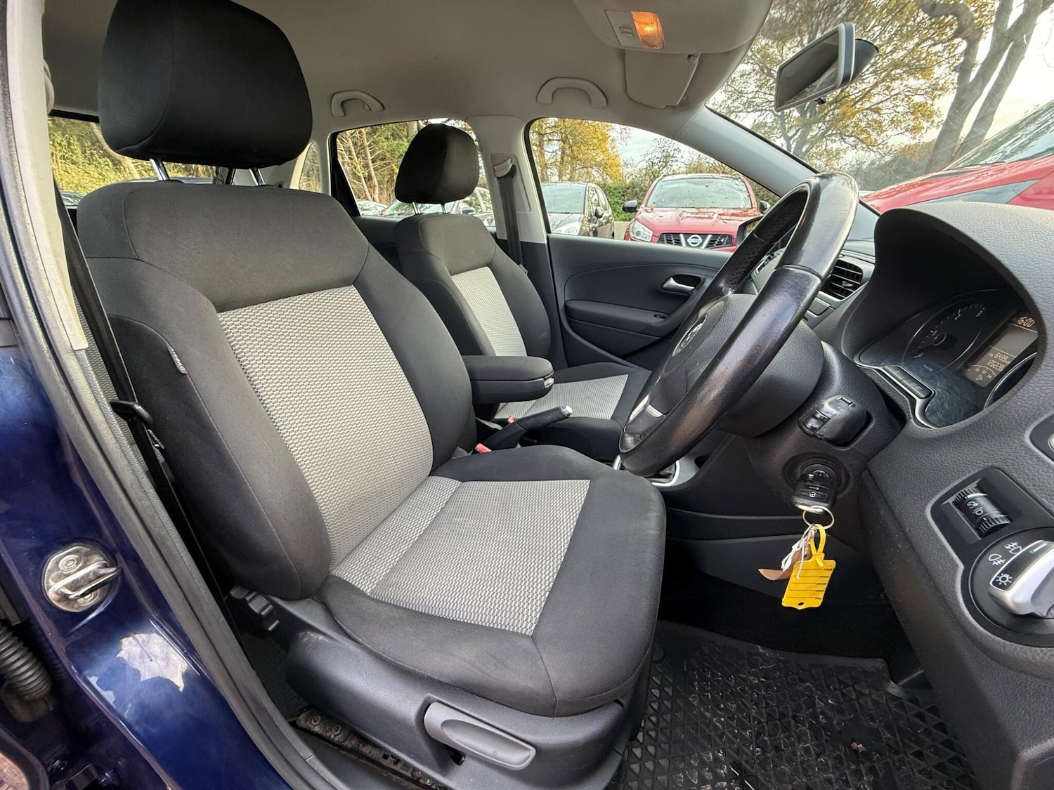 Used Volkswagen Polo 2012 for sale - 77090864: Photo 12