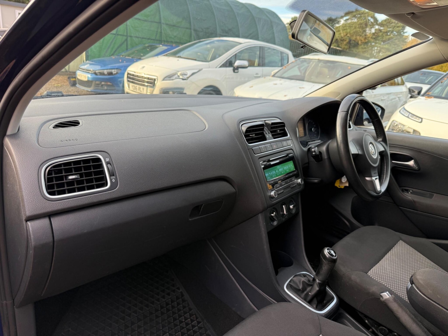 Used Volkswagen Polo 2012 for sale - 77090864: Photo 14