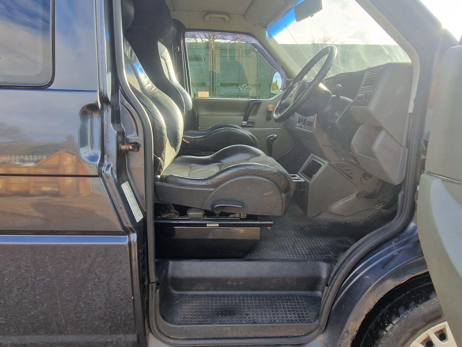 Used Volkswagen Transporter 2003 for sale - 77611409: Photo 11