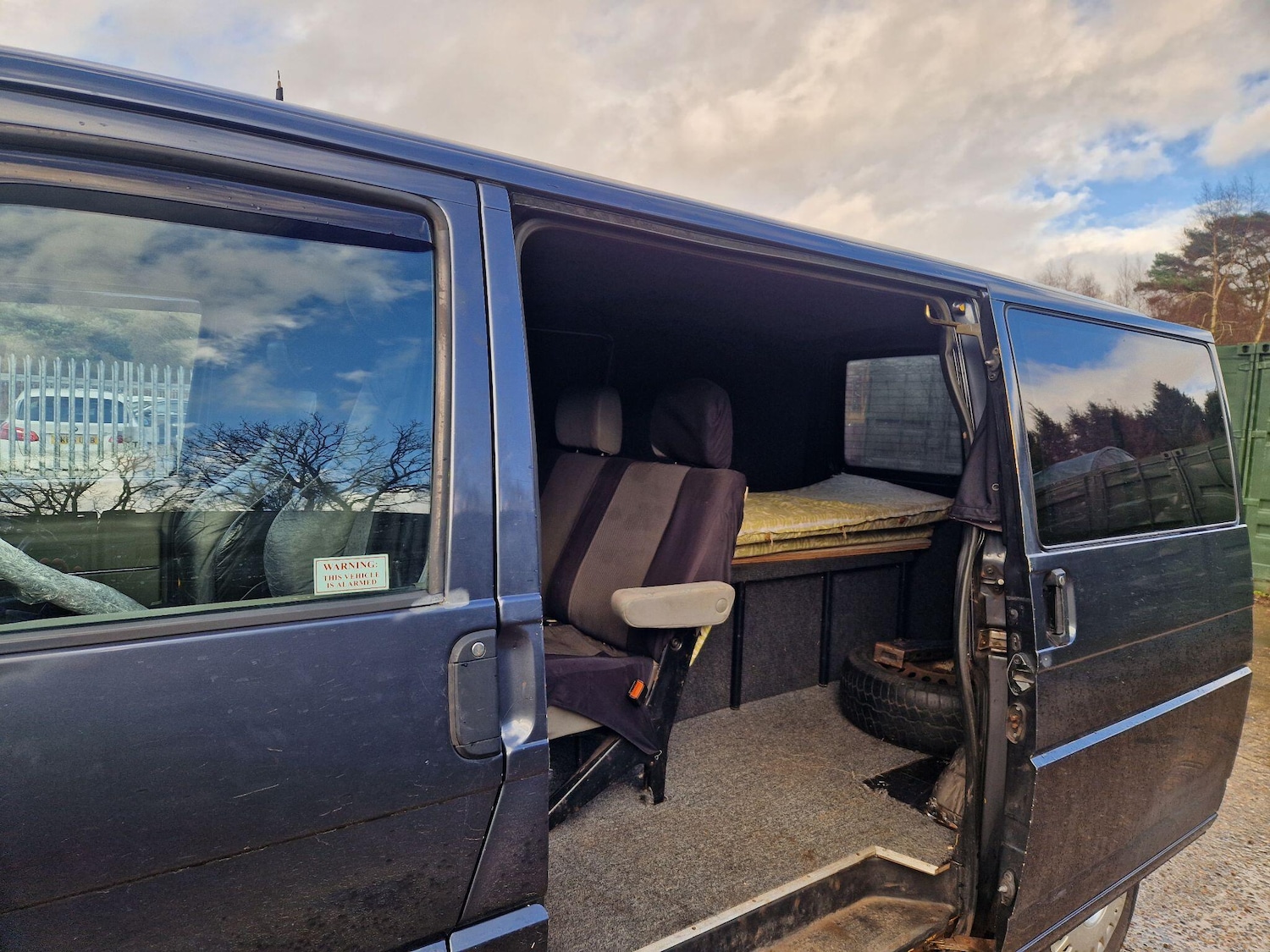 Used Volkswagen Transporter 2003 for sale - 77611409: Photo 16