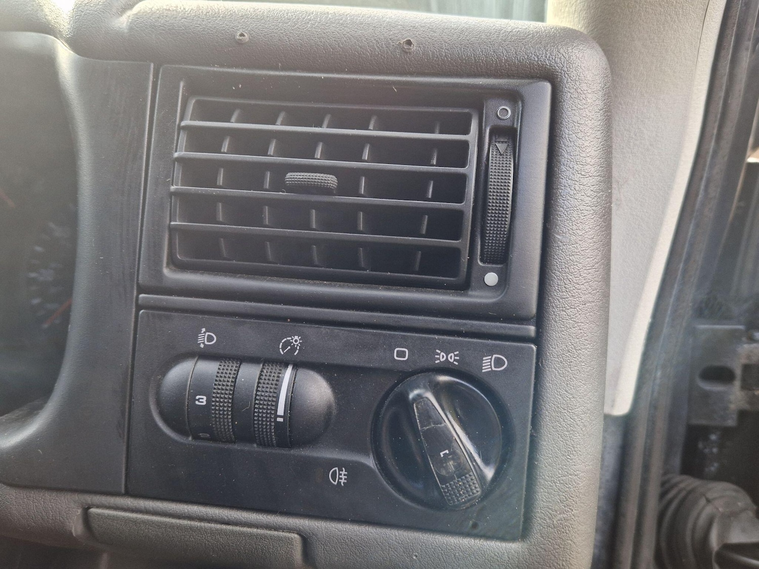 Used Volkswagen Transporter 2003 for sale - 77611409: Photo 22