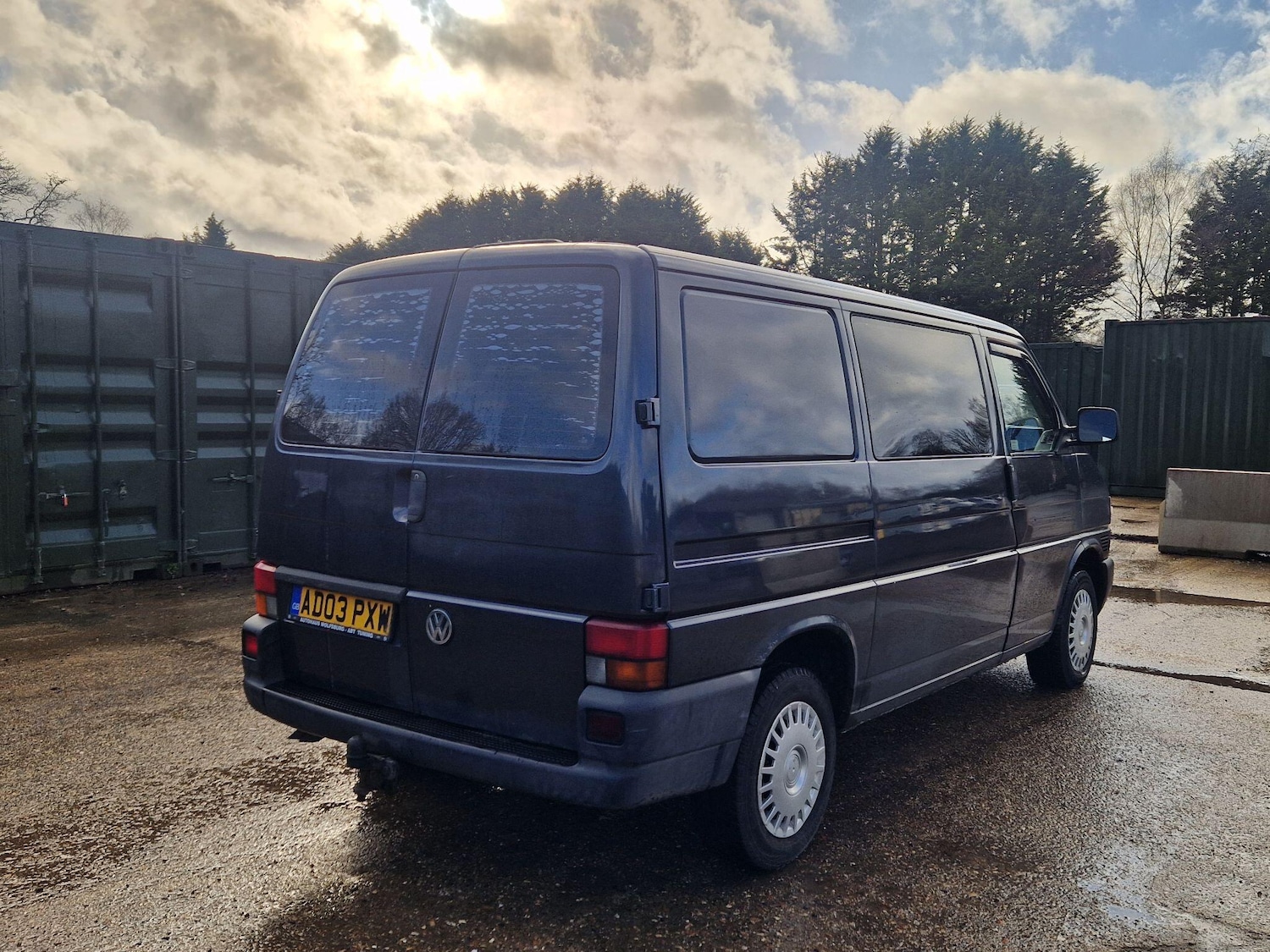 Used Volkswagen Transporter 2003 for sale - 77611409: Photo 3