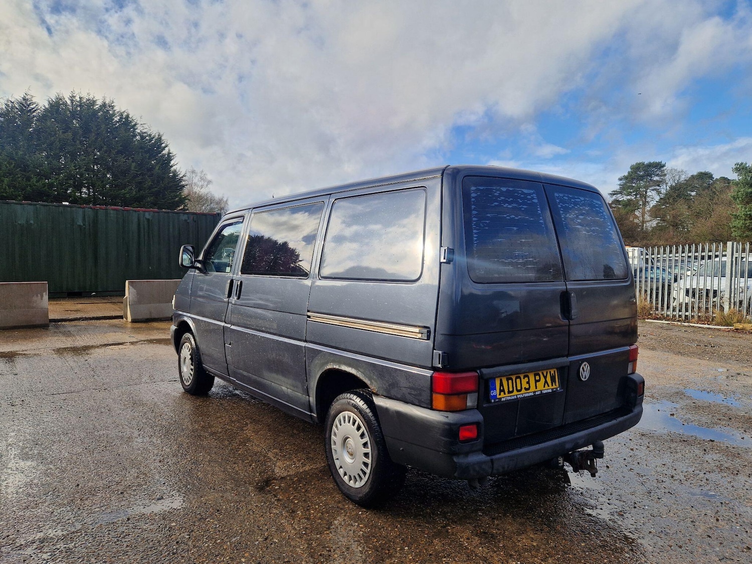 Used Volkswagen Transporter 2003 for sale - 77611409: Photo 5