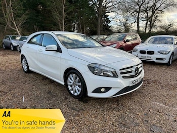 Used Mercedes-Benz A-Class 2015 for sale - 77091201: Photo