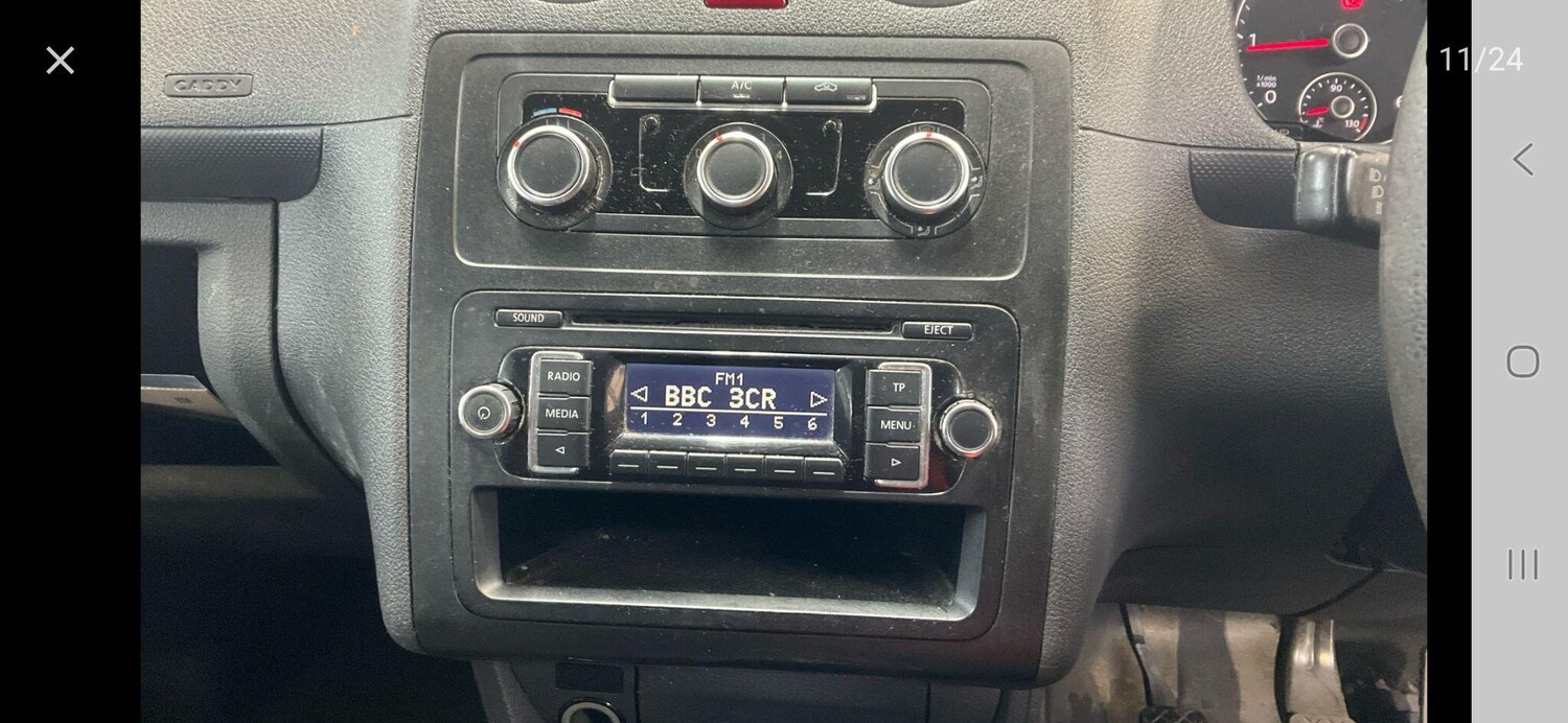 Used Volkswagen Caddy 2015 for sale - 77496010: Photo 9