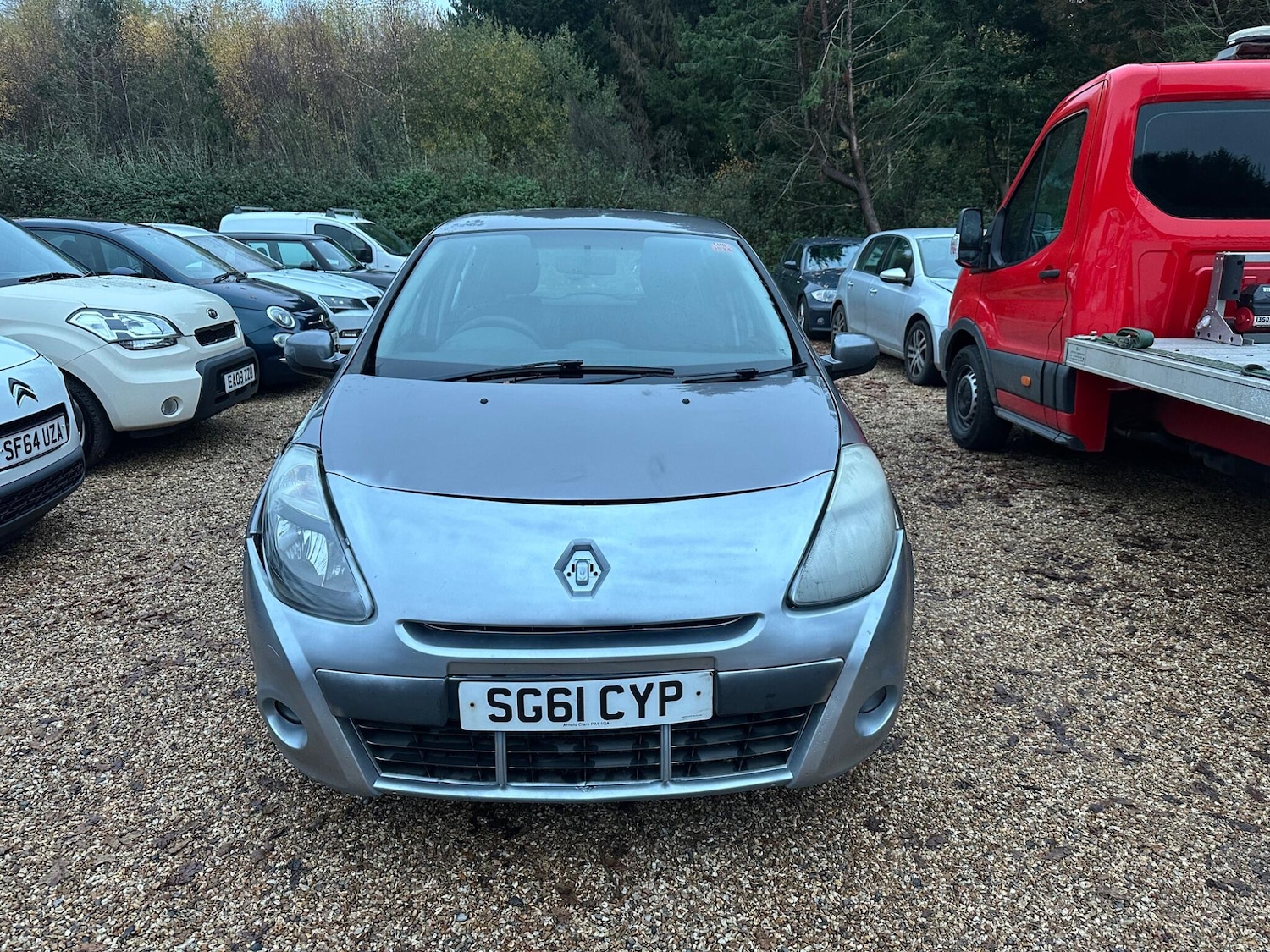 Used Renault Clio 2011 for sale - 77091824: Photo 2