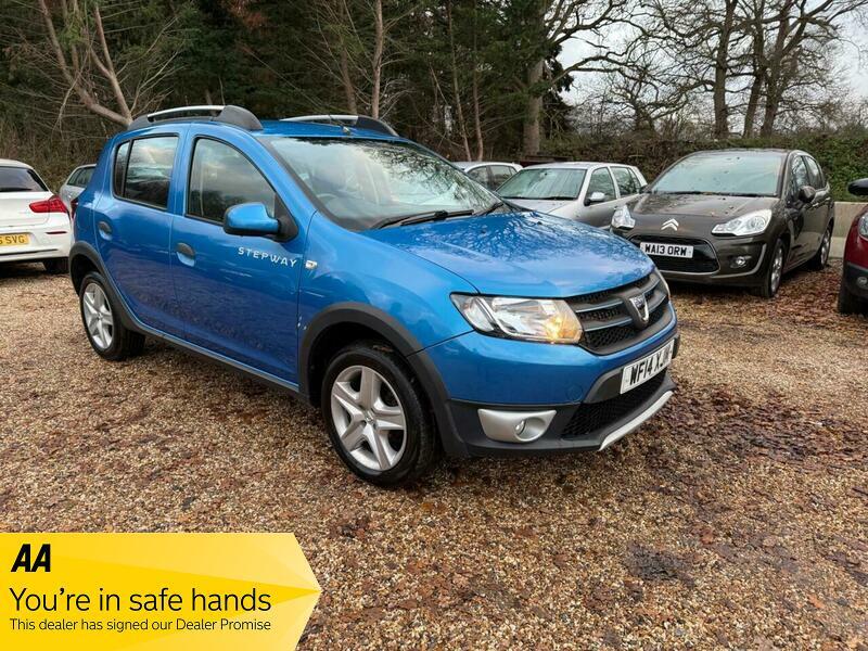 Used Dacia Sandero Stepway 2014 for sale - 77091195: Photo 1