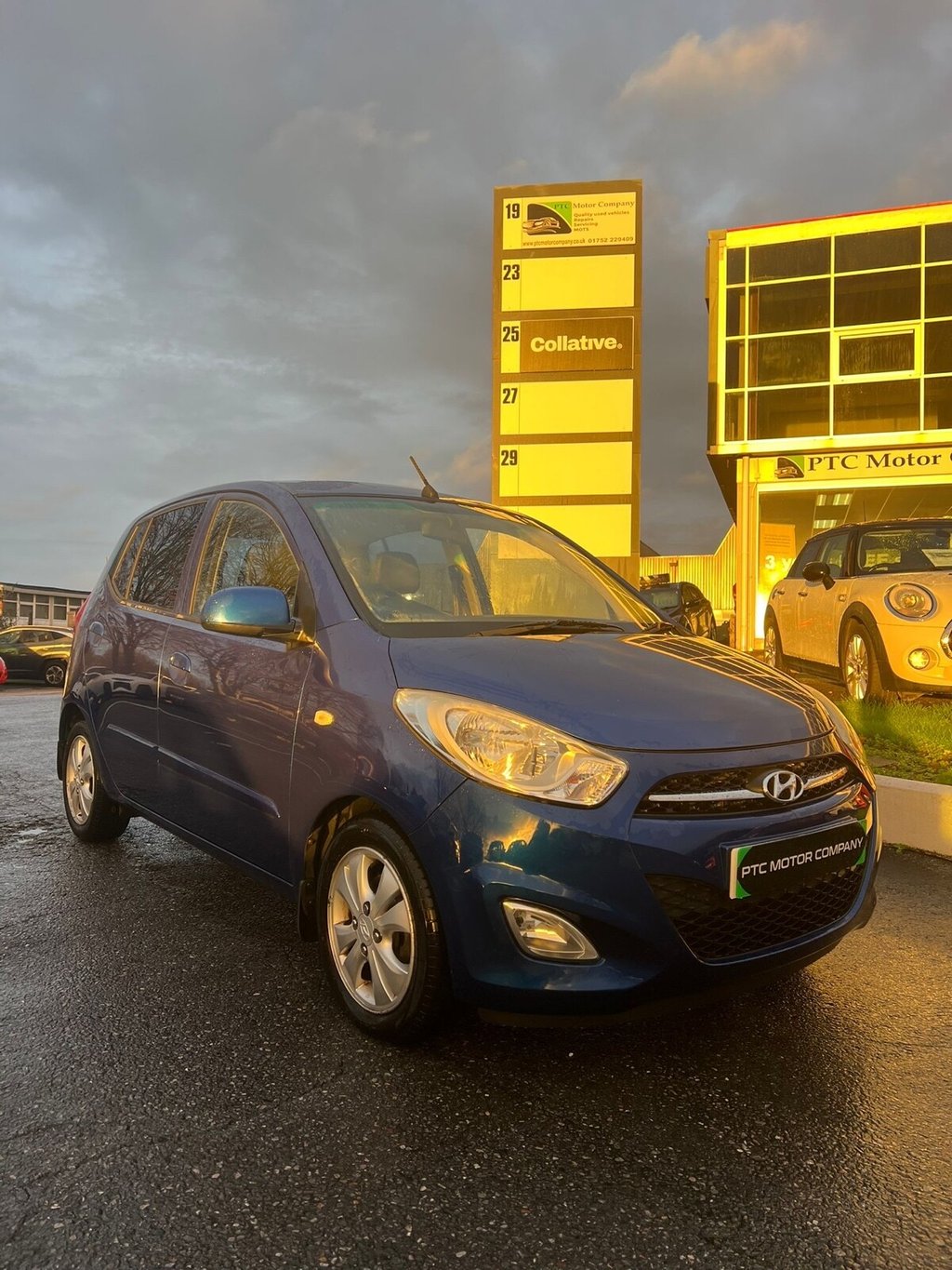Used Hyundai i10 2012 for sale - 76559476: Photo 1