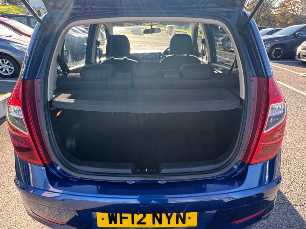 Used Hyundai i10 2012 for sale - 76559476: Photo 11