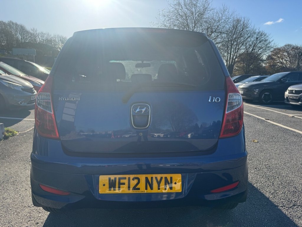 Used Hyundai i10 2012 for sale - 76559476: Photo 4