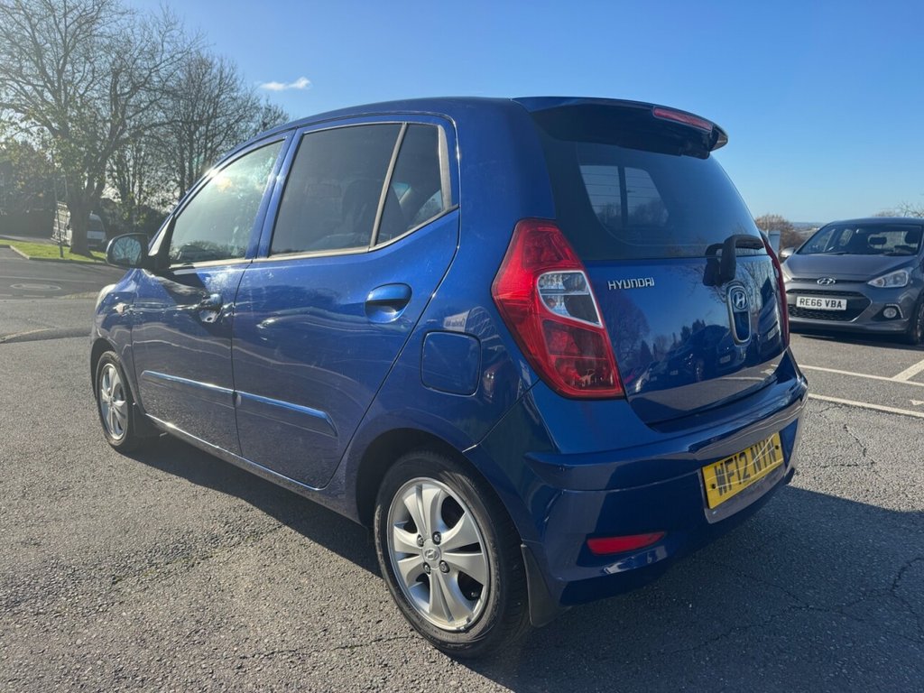 Used Hyundai i10 2012 for sale - 76559476: Photo 5