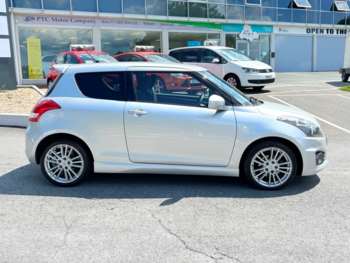 Used Suzuki Swift 2012 for sale - 75067349: Photo