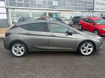 Used Vauxhall Astra 2018 for sale - 77609048: Photo