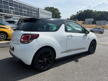 Used DS Automobiles DS 3 2018 for sale - 79370972: Photo