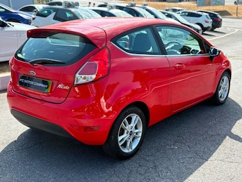 Used Ford Fiesta 2015 for sale - 79288917: Photo