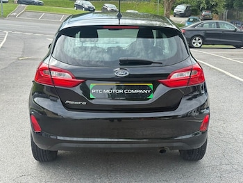 Used Ford Fiesta 2018 for sale - 78658385: Photo