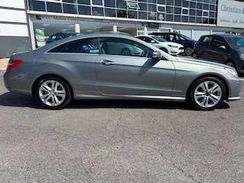 Used Mercedes-Benz E Class 2010 for sale - 79619313: Photo