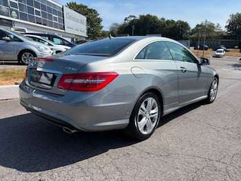 Used Mercedes-Benz E Class 2010 for sale - 79619313: Photo