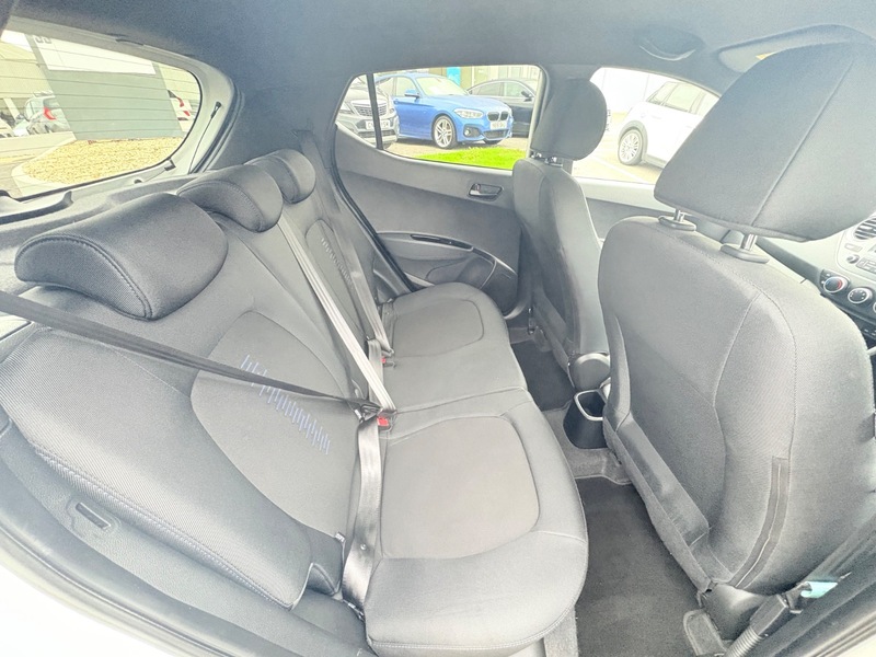 Used Hyundai i10 2018 for sale - 76292242: Photo 10