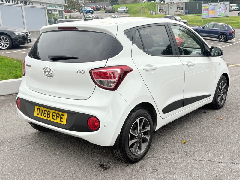 Used Hyundai i10 2018 for sale - 76292242: Photo 3