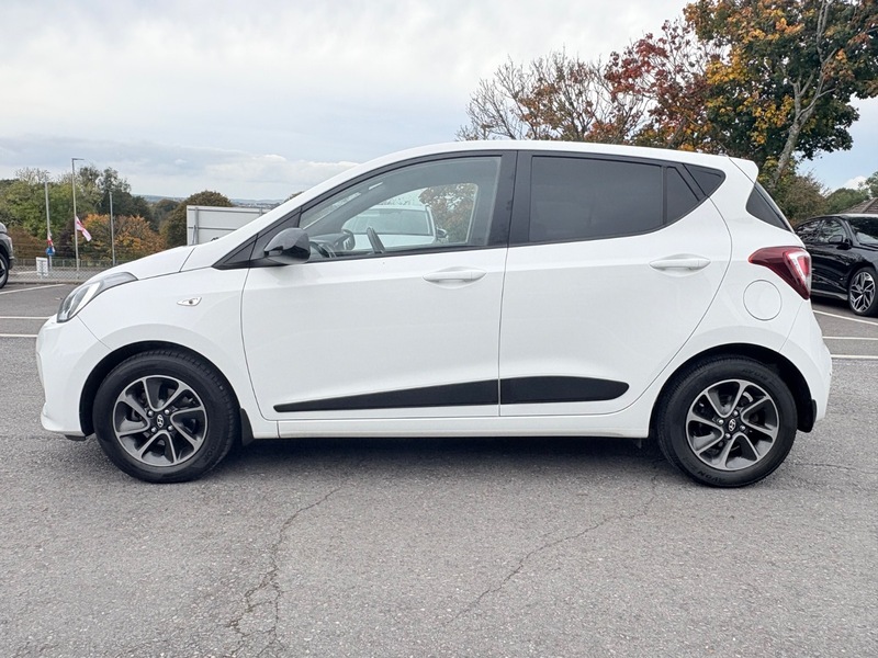 Used Hyundai i10 2018 for sale - 76292242: Photo 6