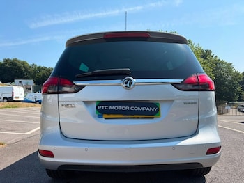 Used Vauxhall Zafira Tourer 2015 for sale - 79155130: Photo