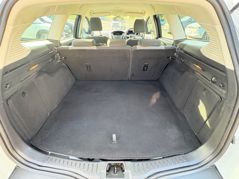 Used Ford Focus 2014 for sale - 76133076: Photo 12