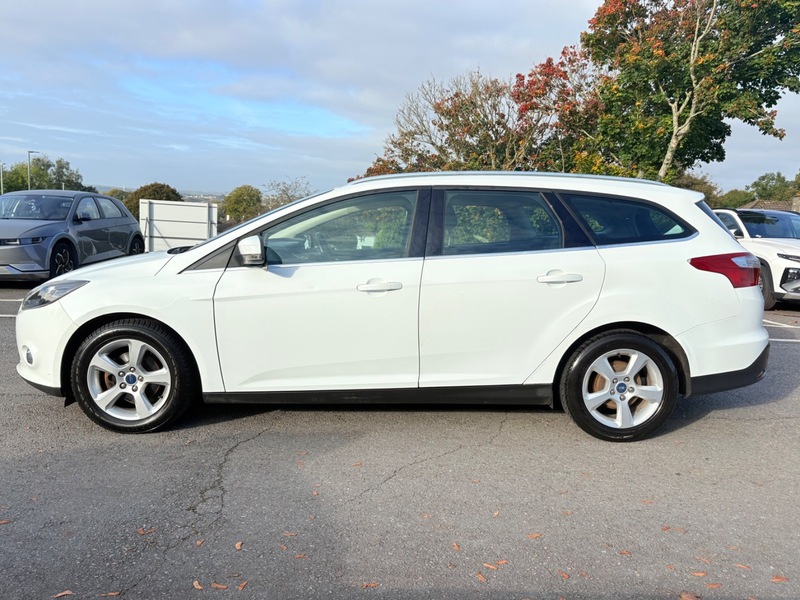Used Ford Focus 2014 for sale - 76133076: Photo 6