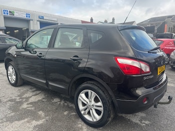 Used Nissan Qashqai 2011 for sale - 77609015: Photo