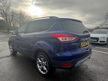 Used Ford Kuga 2015 for sale - 77133577: Photo