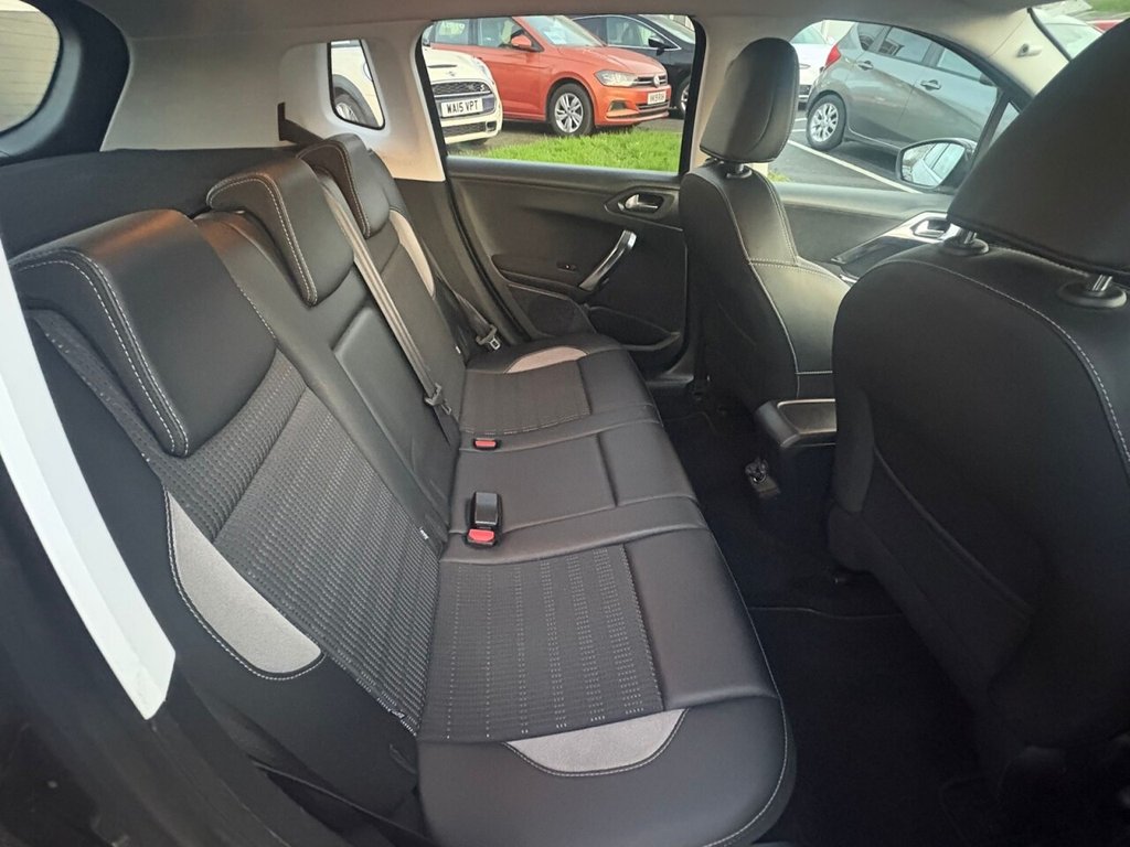 Used Peugeot 2008 2017 for sale - 76711324: Photo 10