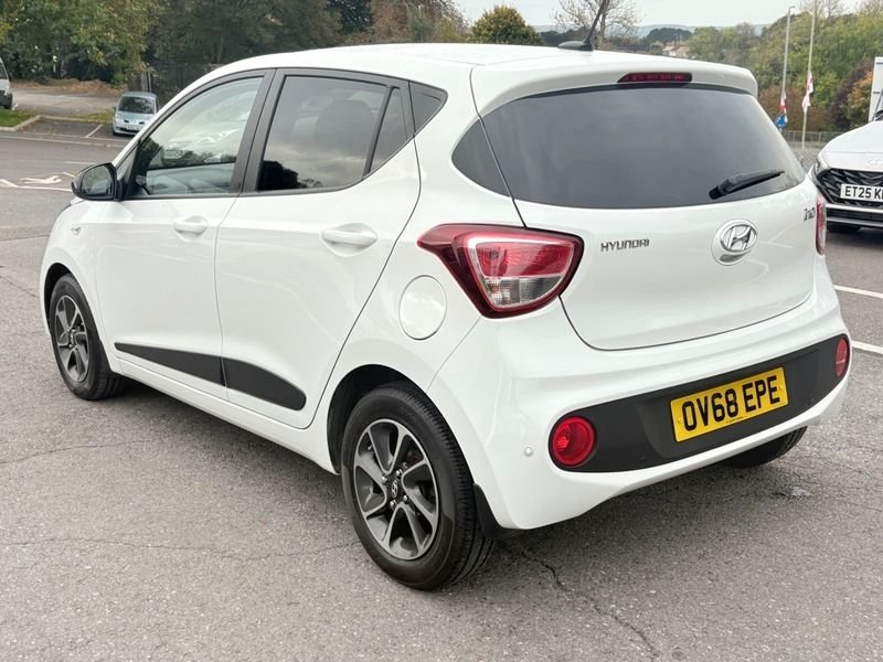 Used Hyundai i10 2018 for sale - 76381929: Photo 5