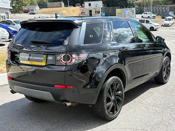Used Land Rover Discovery Sport 2018 for sale - 79643442: Photo
