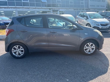 Used Hyundai i10 2014 for sale - 79289262: Photo