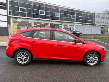 Used Ford Focus 2015 for sale - 77133492: Photo