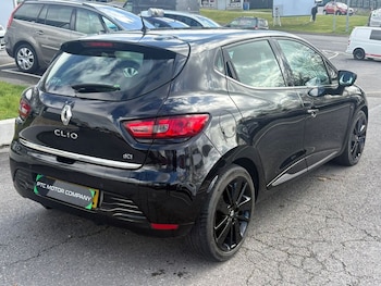 Used Renault Clio 2015 for sale - 77897593: Photo