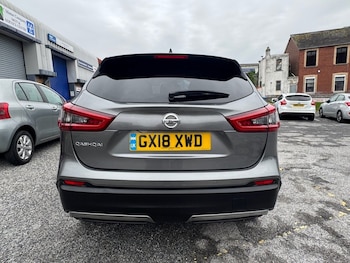 Used Nissan Qashqai 2018 for sale - 76986118: Photo