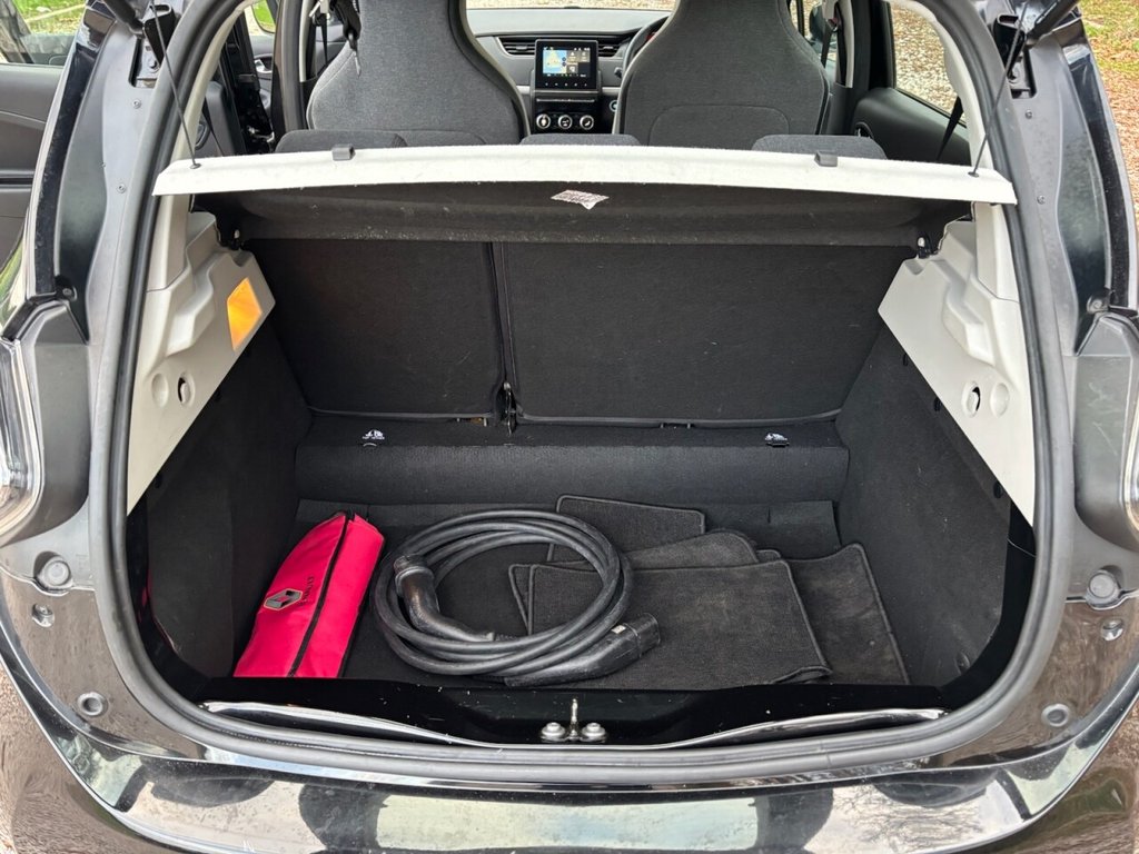 Used Renault Zoe 2021 for sale - 77327783: Photo 26