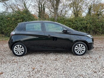 Used Renault Zoe 2021 for sale - 77327783: Photo