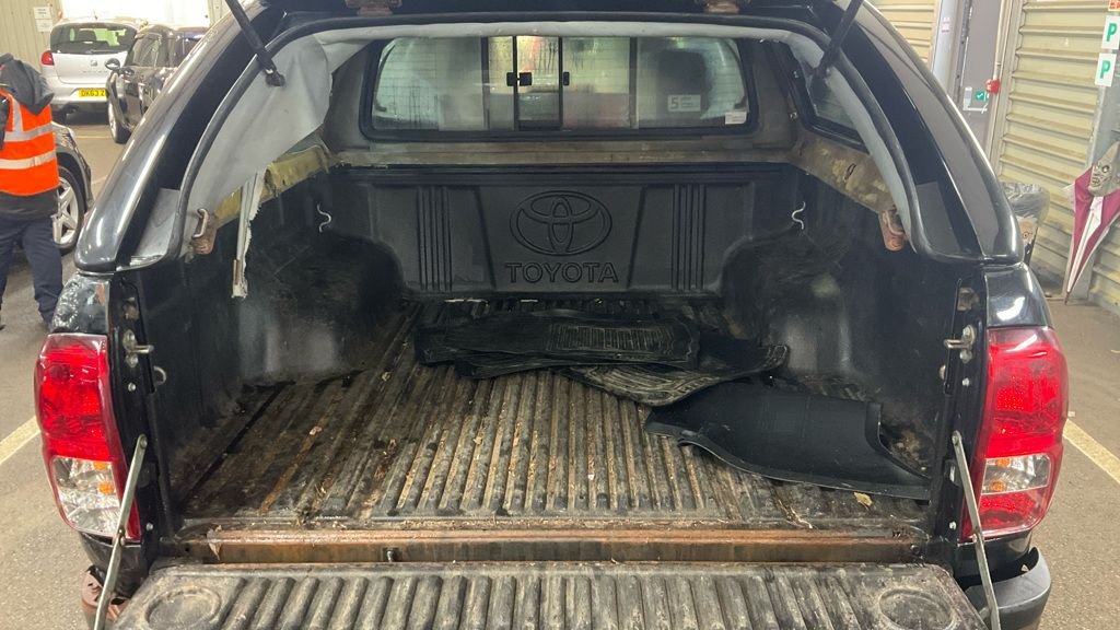 Used Toyota Hilux 2017 for sale - 77539653: Photo 4